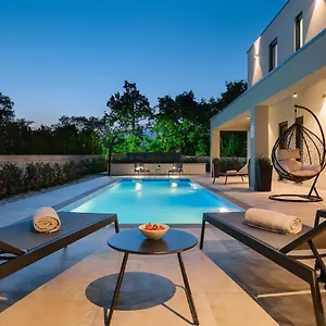  Villa Nobu Kroatien